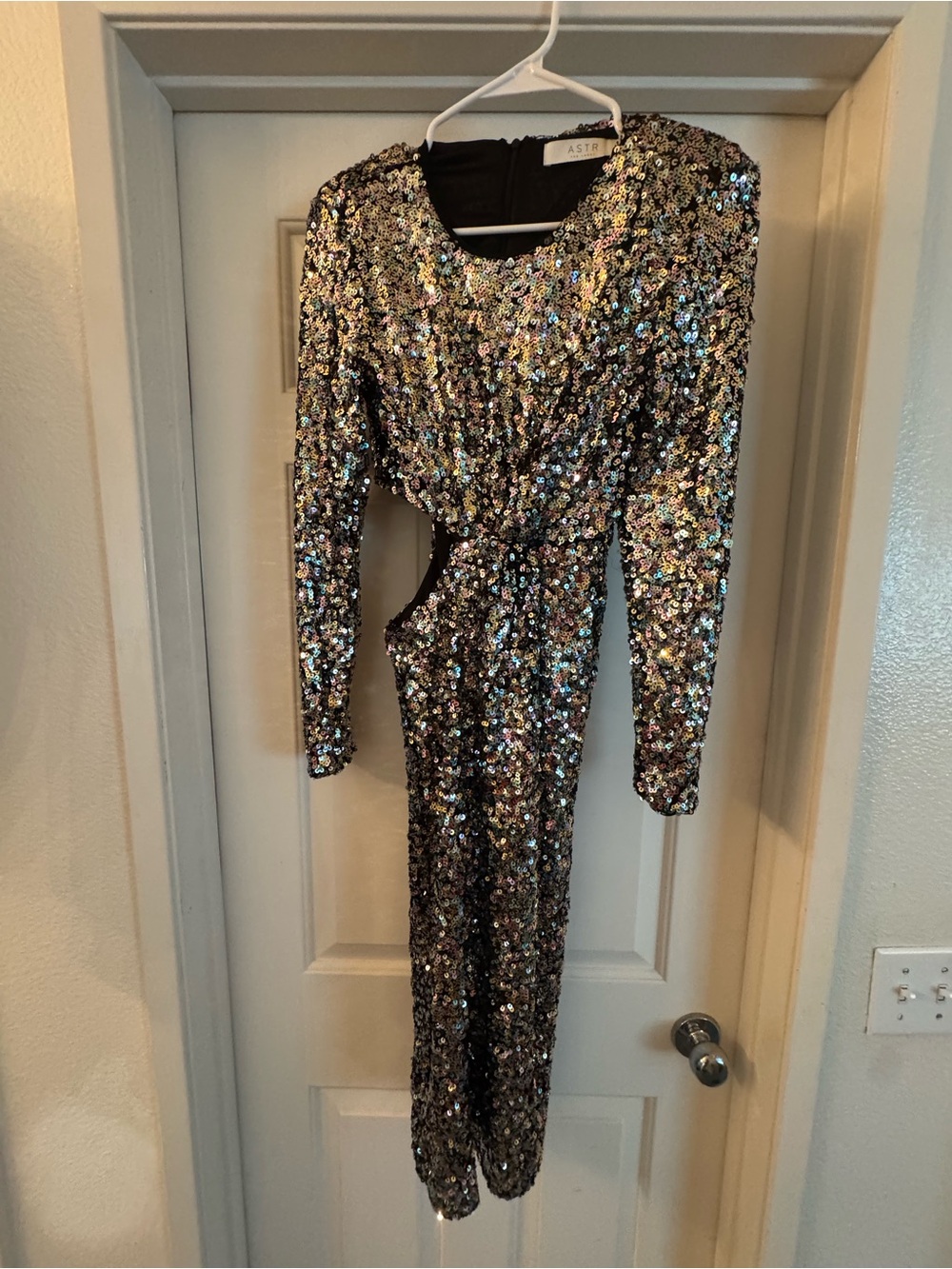 Astr Long-Sleeve Iridescent Sequin Dress